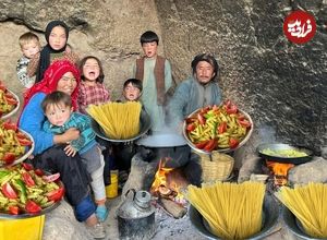 ببینید| غذای روستایی در افغانستان؛ پخت ماکارونی و سیب زمینی سرخ کرده در غار