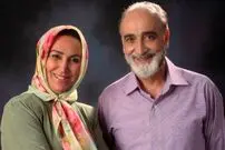 (عکس) سفر در زمان؛ «محمود پاک نیت» در کنار همسر، پسر، عروس و نوه اش؛ دهه 90