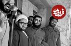 عکس؛ سفر در زمان؛ محمدصادق خلخالی در حاشیه یکی از دیدارها با امام؛ سال 59