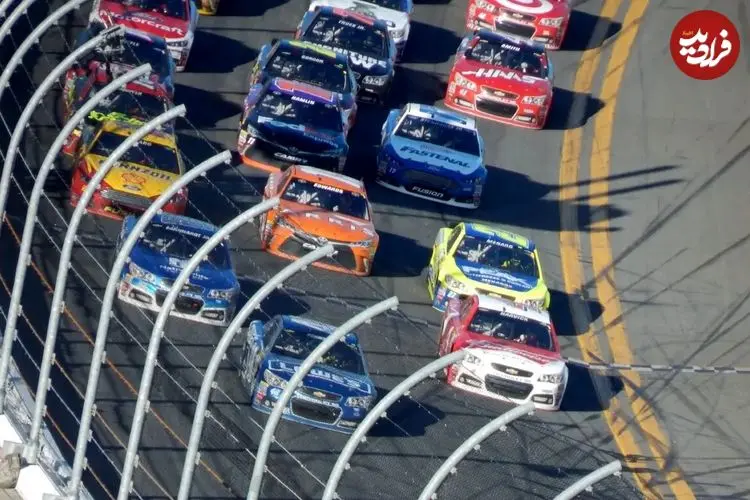 ببینید| تصادف وحشتناک پورشه و مرسدس بنز در مسابقه رالی | عاقبت راننده‌ها را ببینید