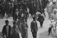 عکس| سفر زمان؛ تشییع جنازه یک مسیحی در تهران در دوران رضاخان