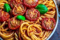 دستور پخت پاستا گوجه: یک غذای لذیذ و خوشمزه