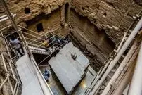 (تصاویر) کشف ۳۰۰ مومیایی حیرت انگیز مصری در یک تونل زیرزمینی