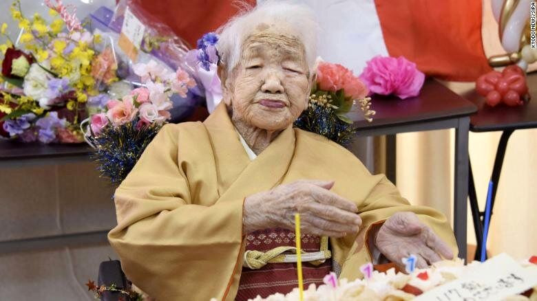 راز زندگی طولانی کهنسال‌ترین فرد جهان ؛ چند ژاپنی بالای ۱۰۰ سال سن دارند؟