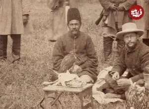 عکس| سفر زمان؛ حضور اروپایی‌ها در مهرآباد تهران برای تماشای «شکار با قوش» در دوران قاجار