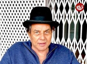 عکس| سفر در زمان؛ «درمندرا» در کنار شاهرخ خان در یک مراسم خیریه در بمبئی؛ سال 1386