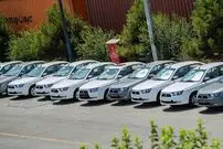جدول؛ قیمت روز محصولات ایران‌خودرو دوشنبه ۱۴ مهر؛ قیمت دنا پلاس در بازار اعلام شد
