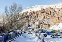 (ویدئو) بارش اریبهشتی برف در روستای کندوان