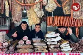 ببینید| غذای خیابانی در صربستان؛ انواع استیک، گوشت دودی، هات داگ و همبرگر در بلگراد