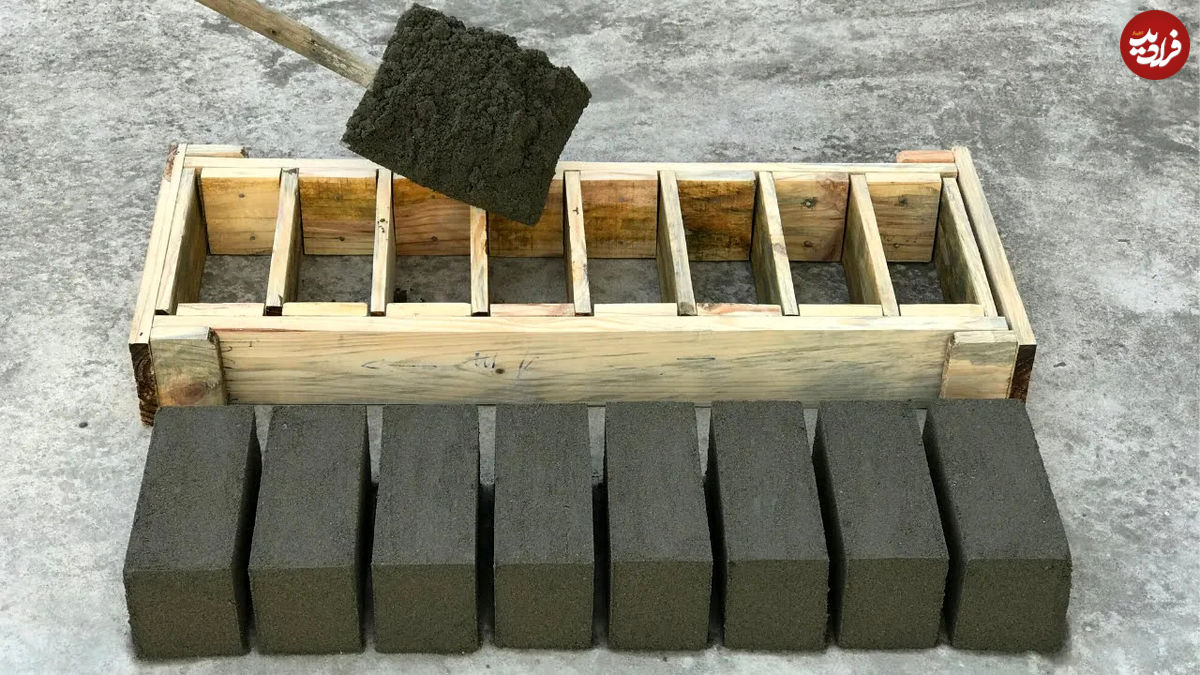 (ویدئو) فرآیند ساخت یک قالب چوبی ساده و کاربردی برای تولید آجر سیمانی 