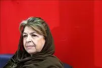 لیلی گلستان:«در عالم بچگی، عاشق جلال آل احمد بودم و سیمین دانشور را رقیب خود می دانستم»