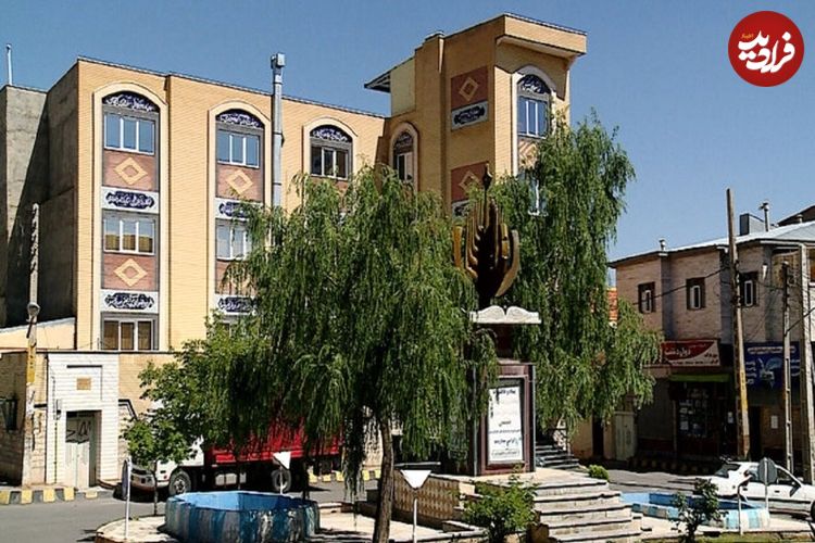 روستای بدون بی سواد و بیکار را بشناسید