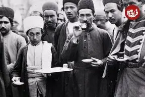 عکس| سفر زمان؛ تصویر دیده‌نشده از «هات چاکلت» خوردن تهرانی‌ها در زمان ناصرالدین شاه