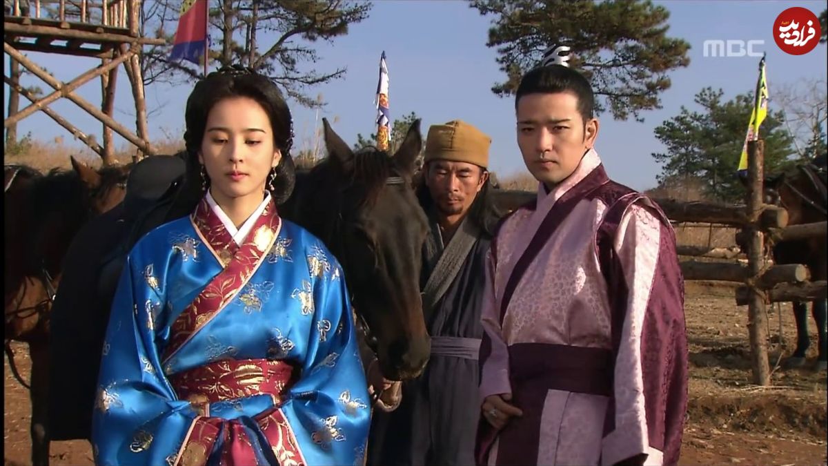 عکس| سفر در زمان؛ «سوسانو» در کنار دو اسب پونی در پشت صحنه سریال جومونگ؛ 20 سال قبل