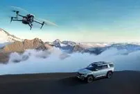 تصاویر| چشم سوم در آسمان؛ این خودروهای چینی پهپاد اختصاصی دارند!