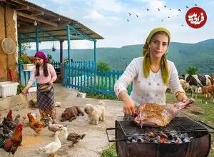 ببینید| غذای روستایی در ایران؛ کباب کردن ران بره و پخت نان در بشکه در طبیعت