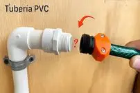 (ویدئو) یک روش مکزیکی جالب برای وصل کردن سریع شلنگ به لوله پلاستیکی آب