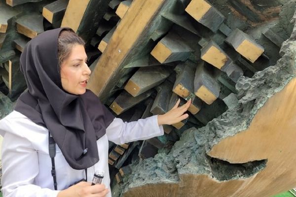 تصاویر؛ اثر تراز اولی که سال ۱۳۵۷ به ایران منتقل شد، مرمت می‌شود