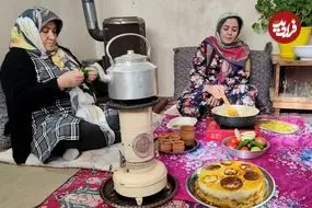 ببینید| غذای روستایی در ایران؛ پخت یک غذای متفاوت با برنج و کلم قمری