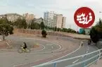 عکس| سفر زمان؛ دوچرخه‌سواری دخترها و پسرها در پارک چیتگر؛ 27 سال قبل