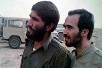 عکس؛ سفر در زمان؛ «شهید خرازی، بروجردی و احمد کاظمی» کنار سفره شام؛ دهه 60