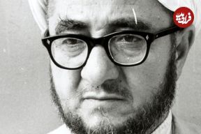 عکس؛ سفر در زمان؛ «محمدصادق خلخالی در کنار امام خمینی»؛ سال 1343