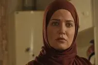 عکس| سفر در زمان؛ «سوزانا آلوز» بازیگر سریال بیگانگان در پشت صحنه یک سریال دیگر؛ سال 1401