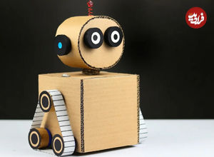 (ویدئو) چگونه با مقوا یک ربات خلاقانه برای فرزندان مان در خانه بسازیم؟