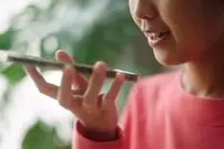 کودکان زیر ۱۳ سال نباید گوشی هوشمند داشته باشند! چگونه موبایل را از دست بچه ها بگیریم؟