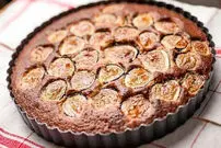 طرز تهیه کیک انجیر و گردو؛ کیک مخصوص فصل تابستان