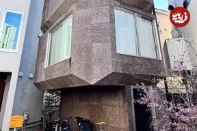 تصاویر| فضاسازی جالب معمار ژاپنی در یک محیط تنگ و فشرده / کار نما با چوب‌پنبه کربونیزه 