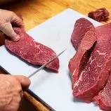 ببینید| غذای خیابانی در آمریکا؛ نودل با استیک گوشت گاو و جوجه کباب در شیکاگو