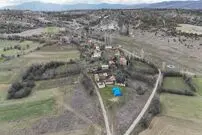(عکس) در این روستای ترکیه فقط 1 نفر زندگی می کند! 