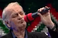 عکس| سفر در زمان؛ «فتحعلی اویسی» در 50 سالگی و در پشت صحنه فیلم پاتک؛ سال 74