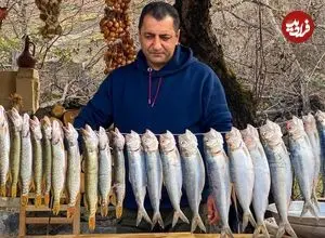 ویدئو| غذای روستایی در آذربایجان؛ پخت ماهی در ظروف شیشه ای در روستا