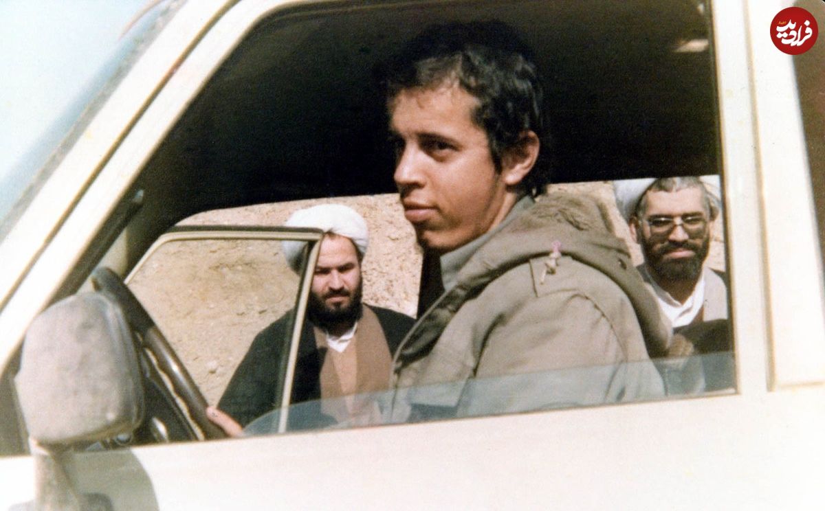 عکس؛ سفر در زمان؛ «حسن باقری برادر مشهور سرلشکر باقری» و دوستان اش در سفر لرستان؛ دهه 50