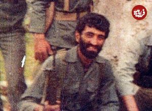 عکس؛ سفر به تاریخ؛ «حاج احمد متوسلیان» در کوهستان در کنار پیشمرگان کُرد