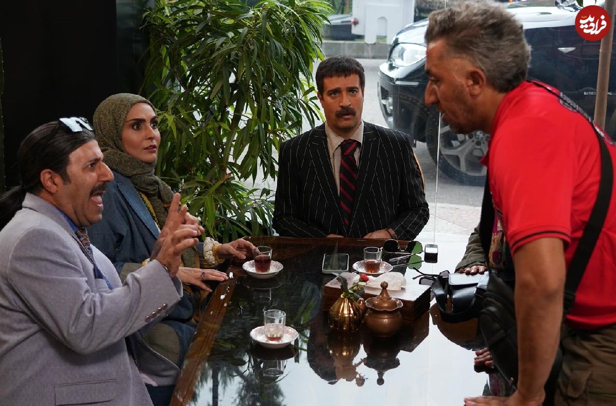 عکس| سفر در زمان؛ «بادیگارد کلثوم اکبری» سریال پایتخت 7 در سفر مشهد