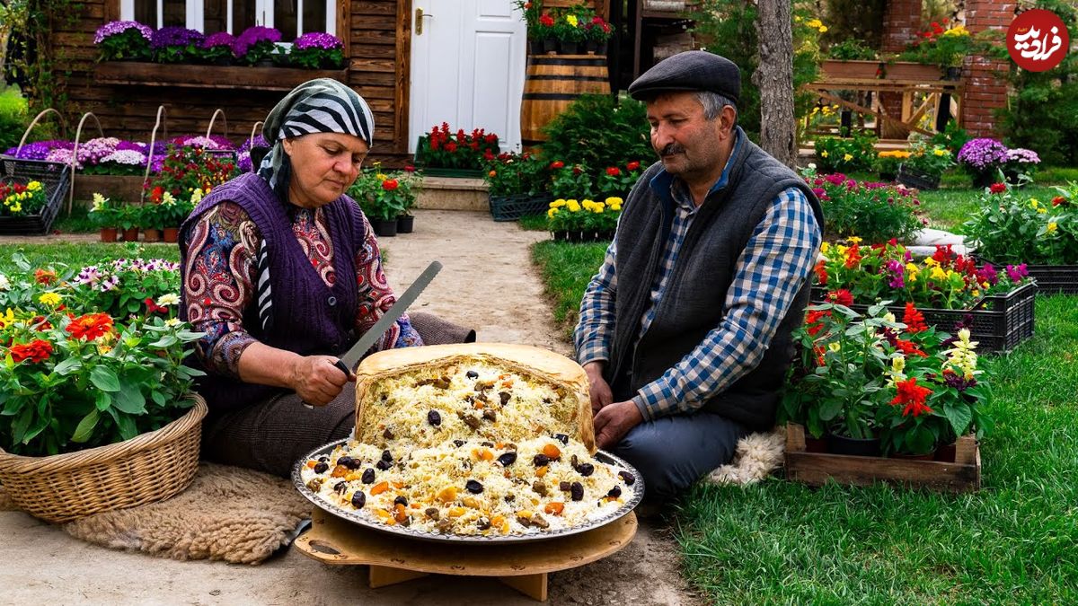 ببینید؛ غذای روستایی در آذربایجان؛ پخت پلو مخلوط با گوشت گاو، برنج و کدو تنبل