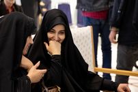 عکس؛ سفر زمان؛ «زهرا، دختر پزشکیان» در کنار «نرجس، دختر سردار سلیمانی» در یک مراسم