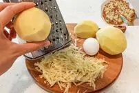 ببینید| طرز تهیه یک غذای ساده با تخم مرغ و سیب زمینی در 10 دقیقه