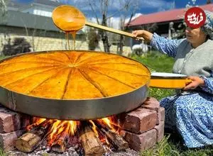 ببینید| غذای روستایی در آذربایجان؛ پخت باقلوا گردویی در روستا