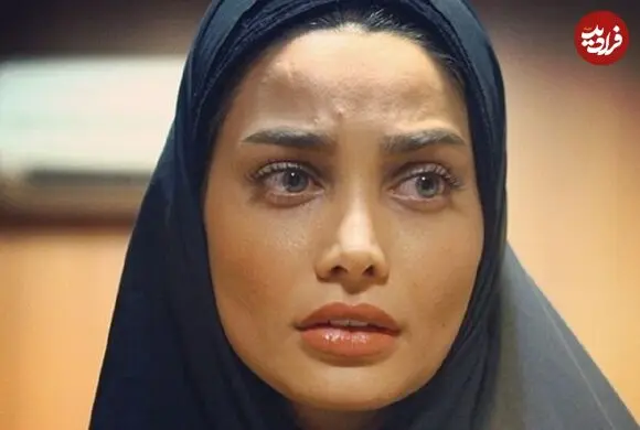 عکس| سفر زمان؛ «تینا آخوندتبار» در حال سلفی گرفتن در جنگل؛ اواخر دهه 80