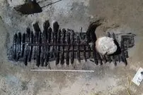 کشتی ۵۰۰ ساله از عمق ۵ متری زیر «پارکینگ عمومی» بیرون آمد 