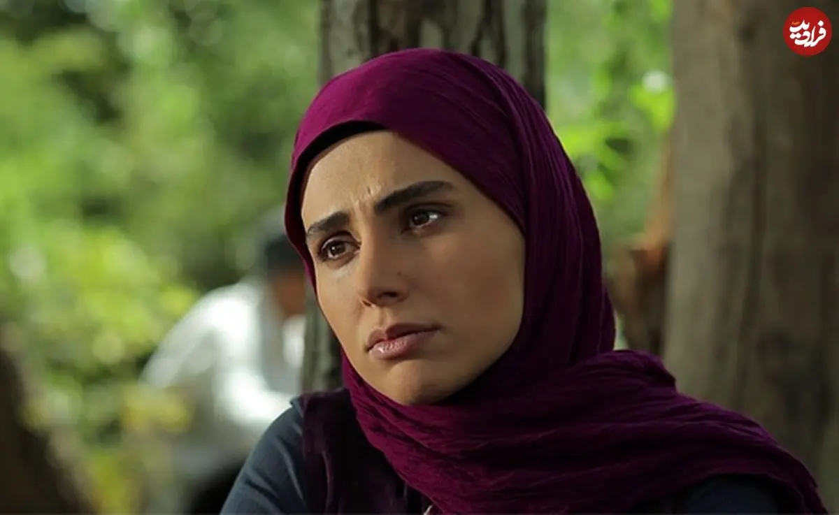 عکس| سفر زمان؛ چهرۀ خندان «آفرین» در پشت‌صحنه سریال «آنام»