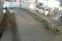 ببینید؛ شگرد جدید دزدها؛ تصادف ساختگی برای خفت‌گیری؛ حاوی تصاویر ناراحت‌کننده