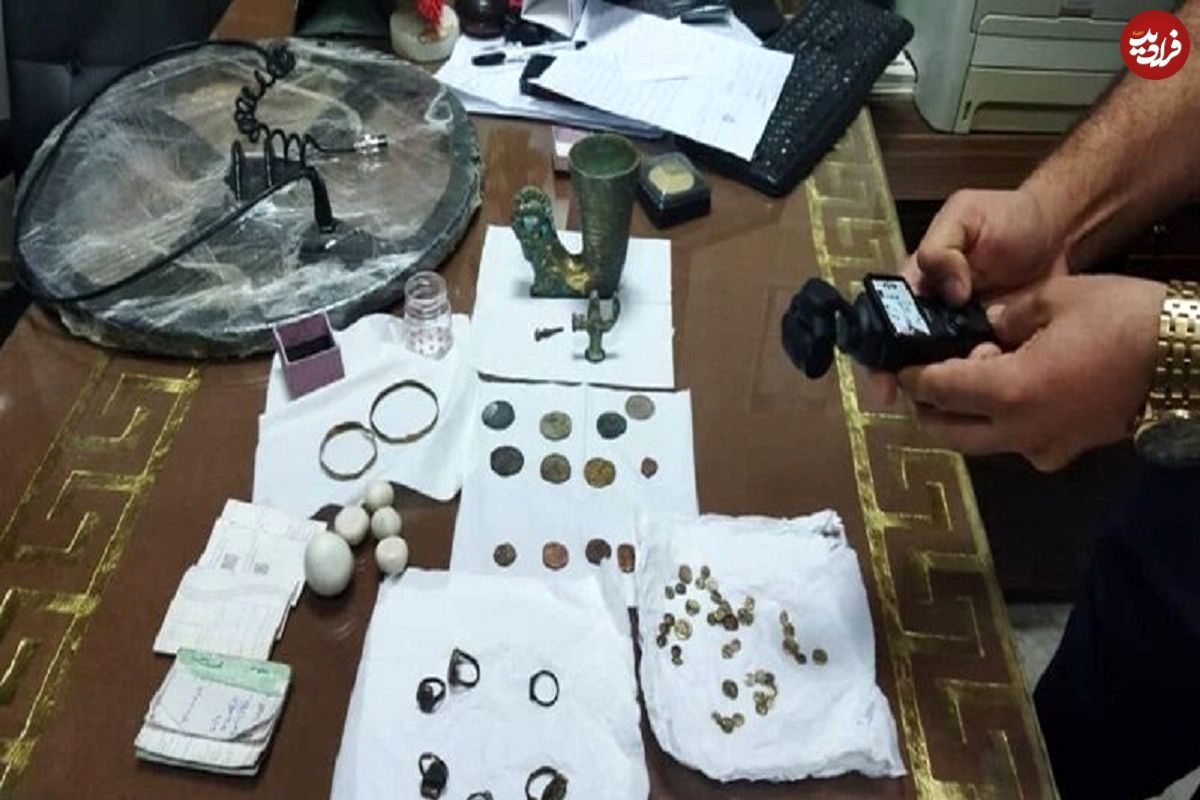 تصاویر؛ بازپس‌گیری گنجینه‌های باستانی از قاچاقچیان تا کاوش در حریم تخت‌جمشید