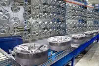 ببینید؛ مراحل دیدنی تولید انبوه چرخ خودرو؛ از رینگ تا لاستیک