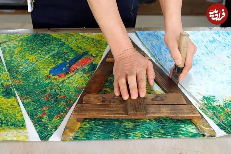 ببینید| مراحل تولید چتر با طرح های خاص در کارگاهی در کره جنوبی