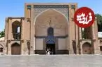 عکس| سفر زمان؛ منظرۀ «سردر عالی‌قاپوی قزوین» در یک روز برفی در دوران قاجار